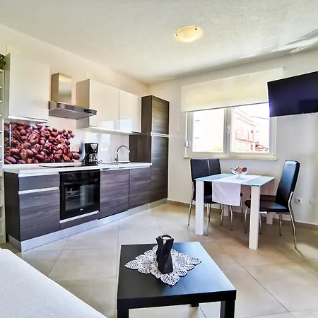 Apartmán App La E Bella - Marone *