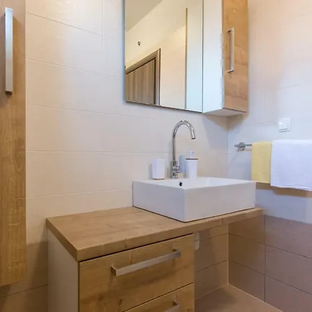 Apartmán App La E Bella - Marone Punat