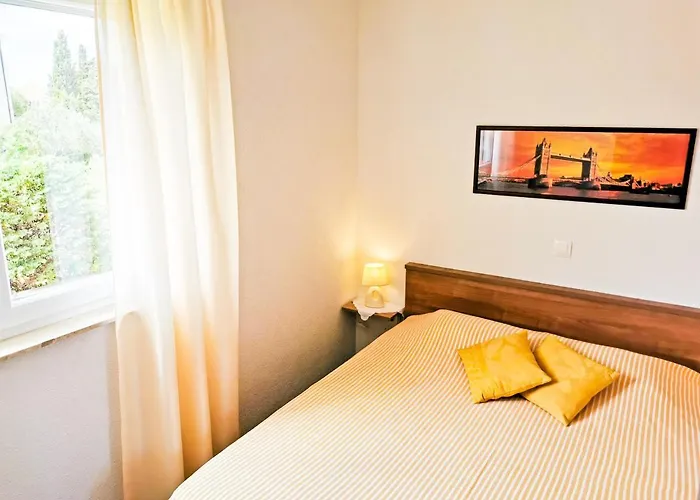 App La E Bella - Marone * Punat