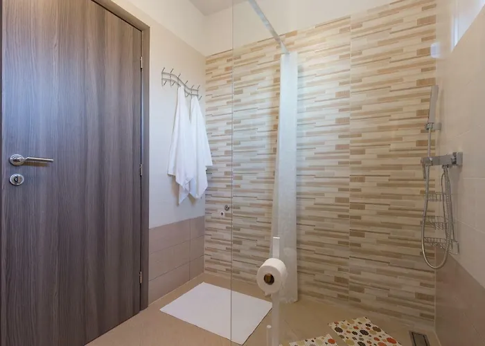 App La E Bella - Marone * Punat