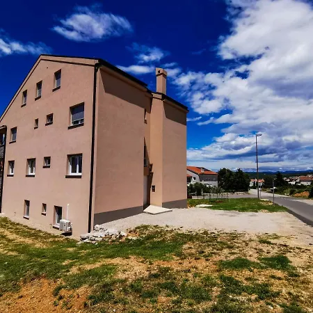 App La E Bella - Marone Punat