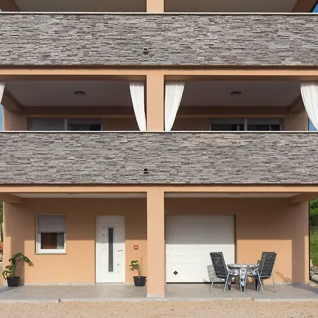 Apartman App La E Bella - Marone Punat