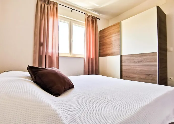 App La E Bella - Marone Apartman *