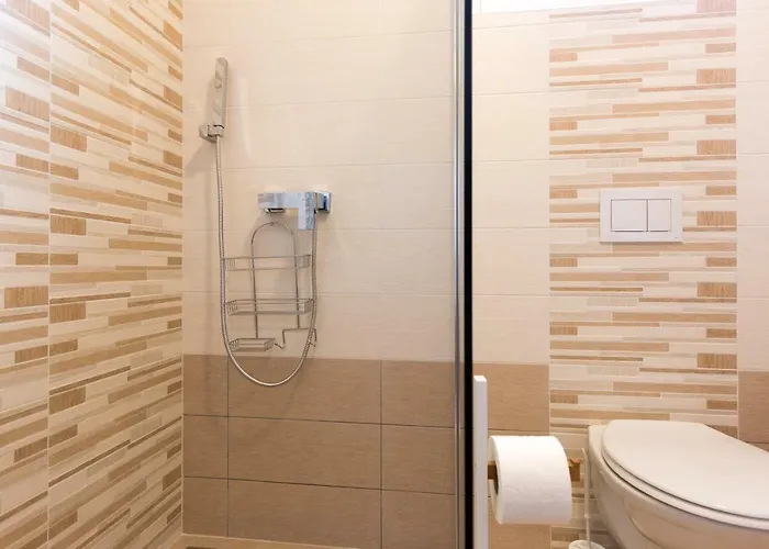 App La E Bella - Marone Apartman