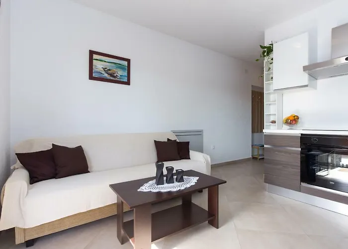 App La E Bella - Marone * Punat